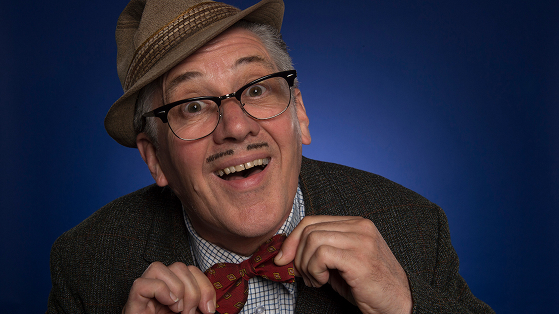 Count Arthur Strong