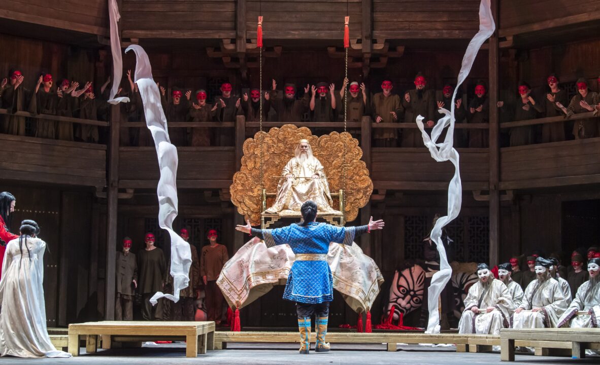 A scene from Turandot by Puccini @ Royal Opera House. Conductor, Dan Ettinger. Directed by Andrei Serban
(Opening 05-07-17)
�Tristram Kenton 07-17
(3 Raveley Street, LONDON NW5 2HX TEL 0207 267 5550  Mob 07973 617 355)email: tristram@tristramkenton.com